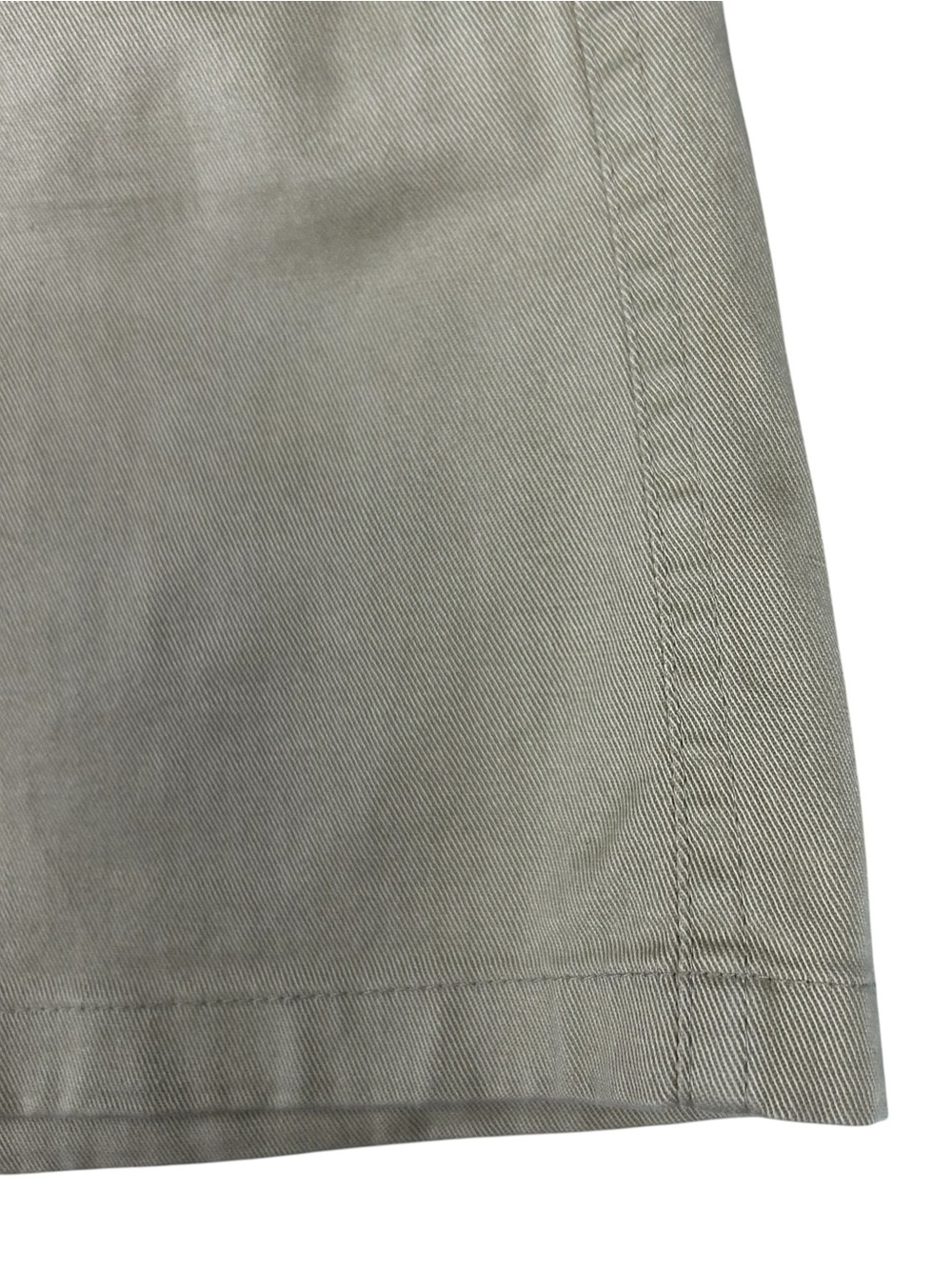 Red Valentino Garavani Embroidered Patch Khaki Shorts Size US 4 Preppy Resort - Picture 6 of 14
